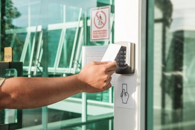 Leading Lakewood access control install in WA near 98499
